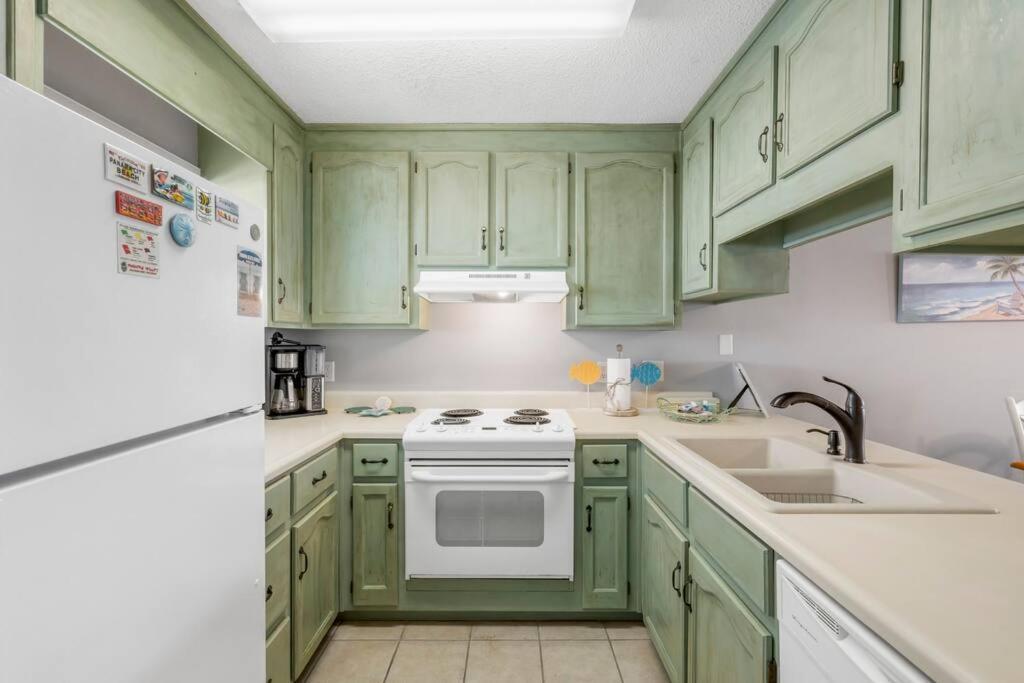 New! Steps To White Sand Beaches! Pool & Grill! 2Br 2Ba Panama City Beach Exterior photo