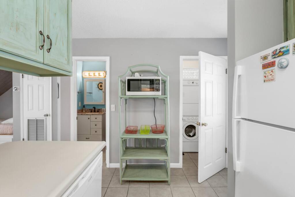New! Steps To White Sand Beaches! Pool & Grill! 2Br 2Ba Panama City Beach Exterior photo